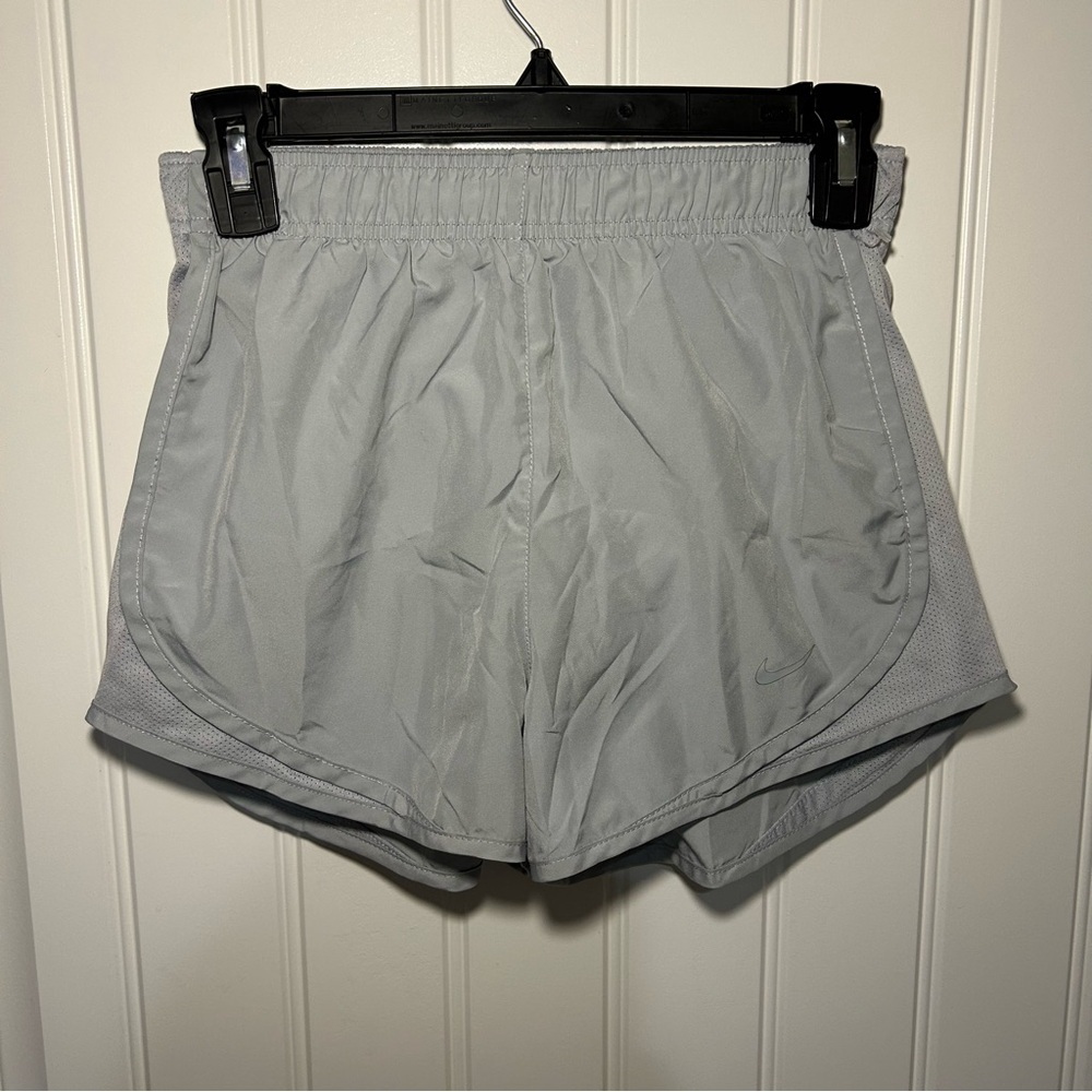 Nike Dri-Fit Gray Athletic Shorts Size XS